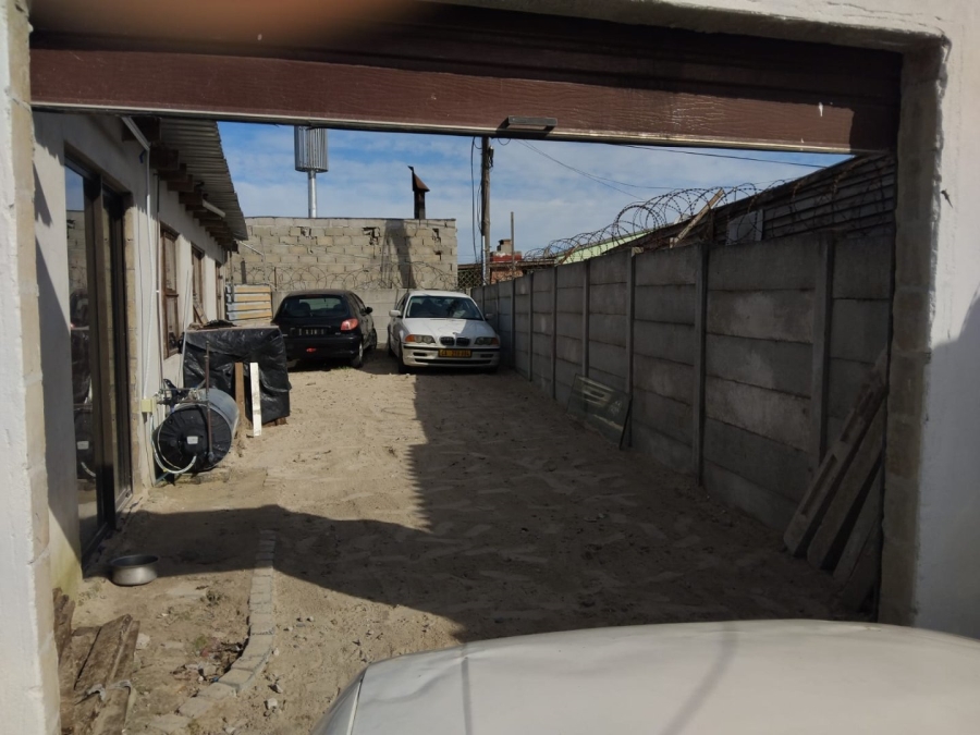 3 Bedroom Property for Sale in The Hague Western Cape